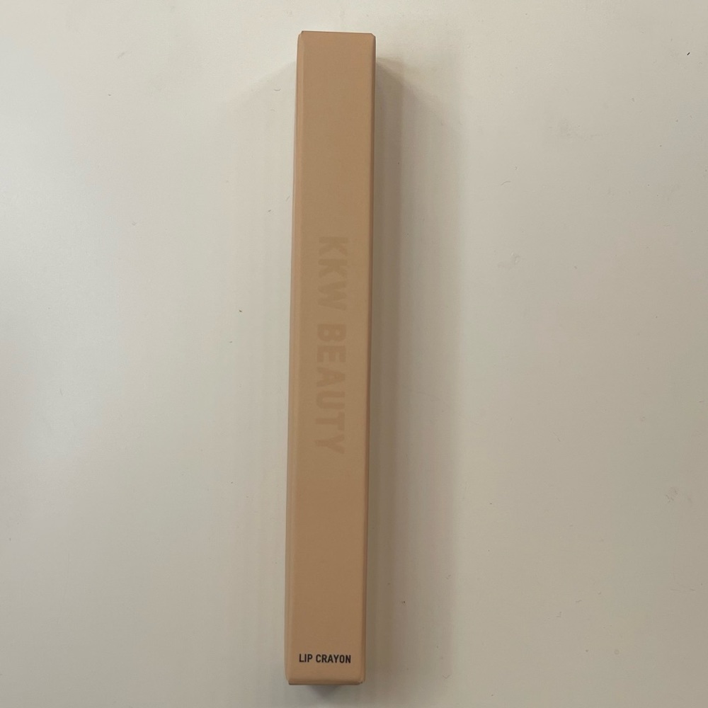KKW Beauty - Lip Crayon (Dreamy Peach)
